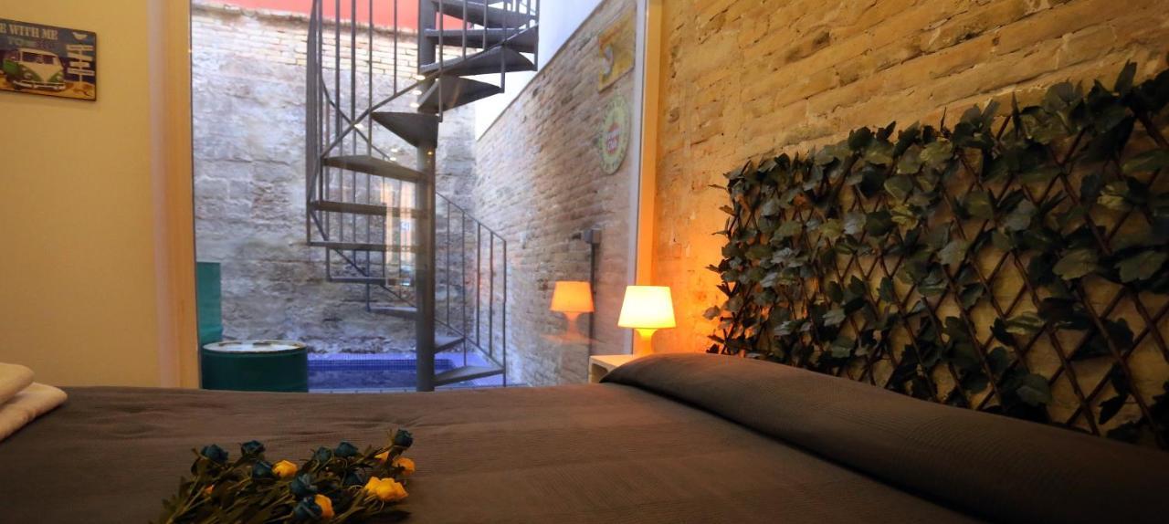 Loft Independiente Con Piscina Compartida En Centro De Valencia Exterior photo